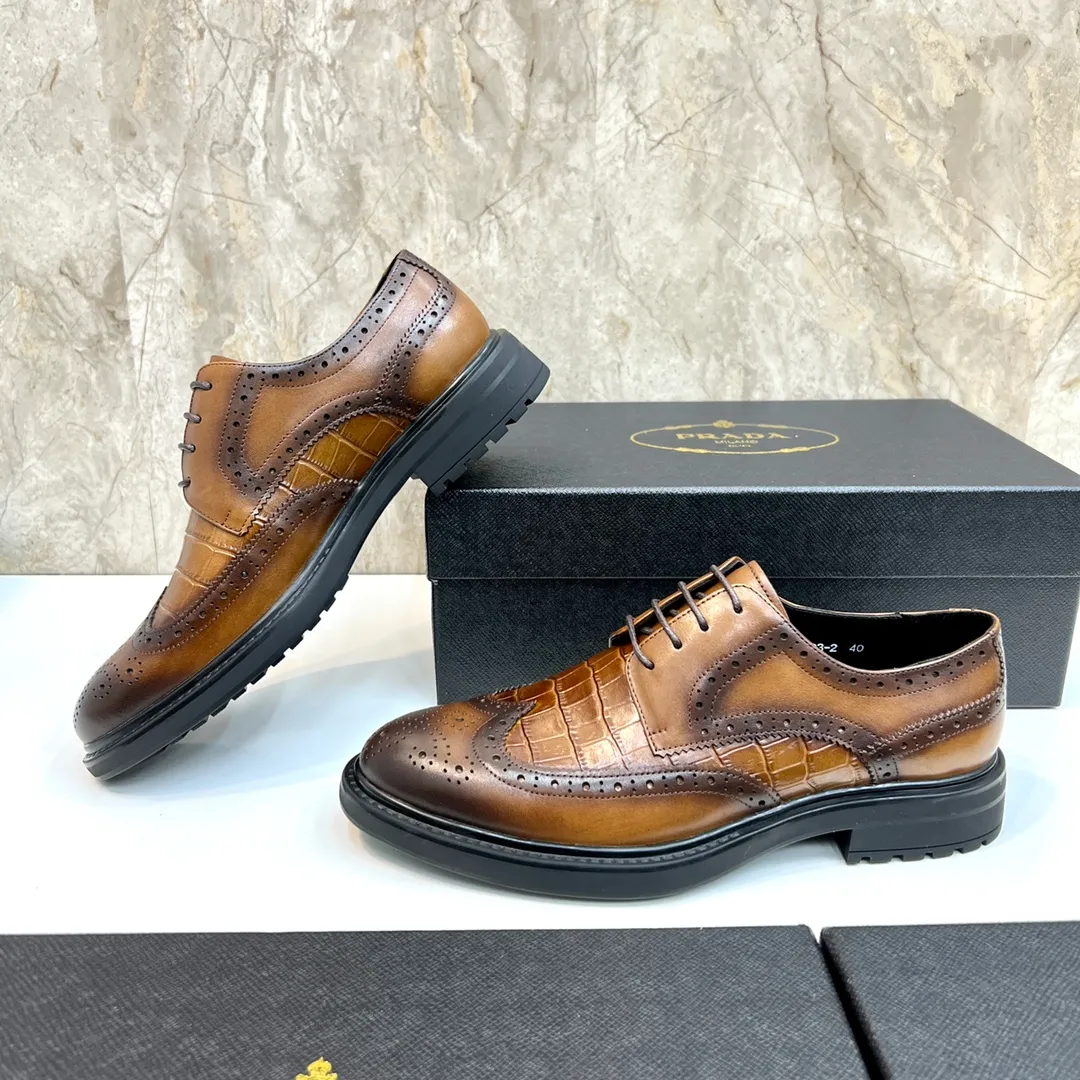 Original order quality: P580 Brand: PRADA (Prada) Standard code: Men's size 38/44 (45 can be customized) Grade: Same style as the official website High-quality men's shoes Material: Original cowhide Water-dyed cowhide lining Rubber outsole Style categories: Men's fashionable formal leather shoes Slip-on men's shoes series Young fashion European and American trends British style Top luxury Color: Actual picture